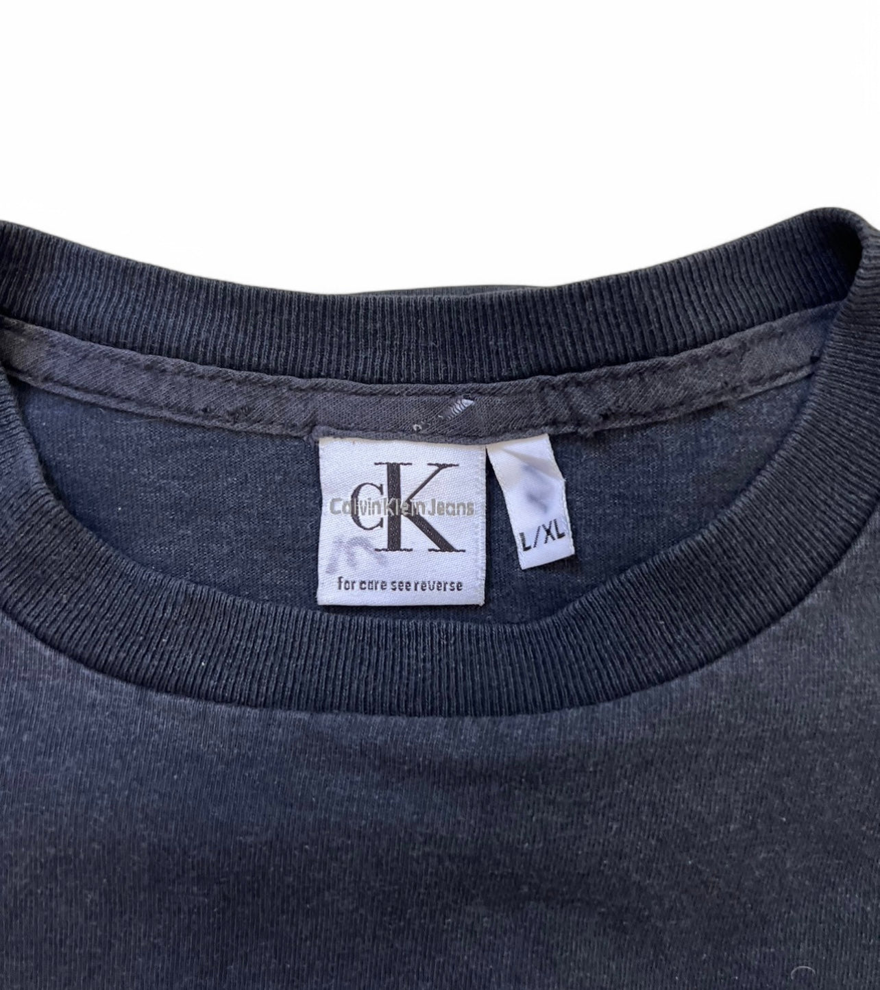 Calvin Klein Tee - XL